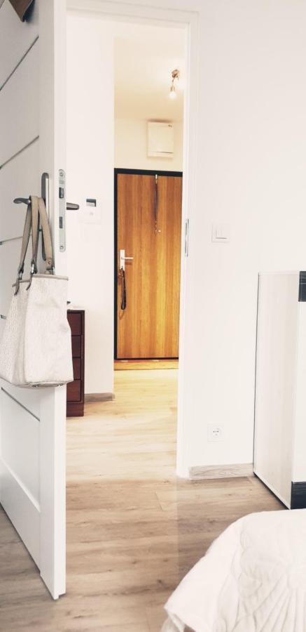 לודז' Primo Apartments Tramwajowa 17B מראה חיצוני תמונה