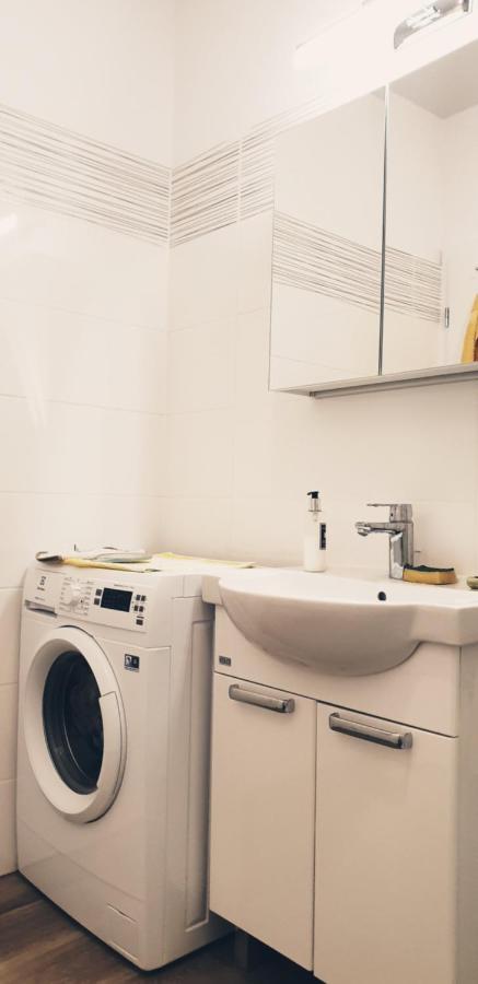לודז' Primo Apartments Tramwajowa 17B מראה חיצוני תמונה